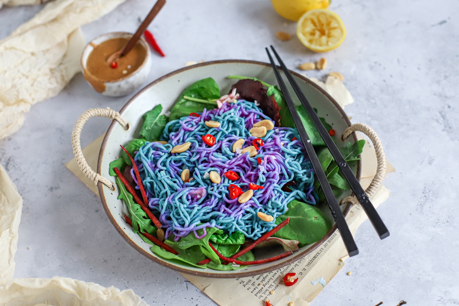 Butterfly Pea Noodle Salad With Peanut Sauce | Florette Salad | Make it unFloretteable